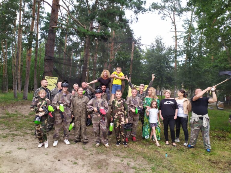 paintball radom, paintball w radomiu najlepszy, najwiekszy paintball w radomiu, kawalerski w radomiu, panienski w radomiu, imprezy-integracyjne radom, paintball stara wola golebiowska, 30